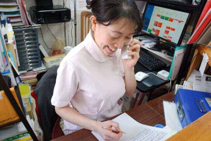 ご予約・お問い合わせ